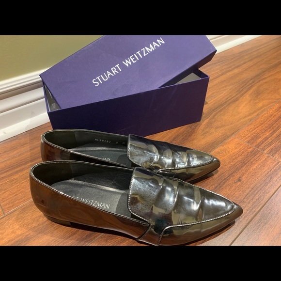 Stuart Weitzman Pipelopez Pointed-toe Loafer - Picture 2 of 4